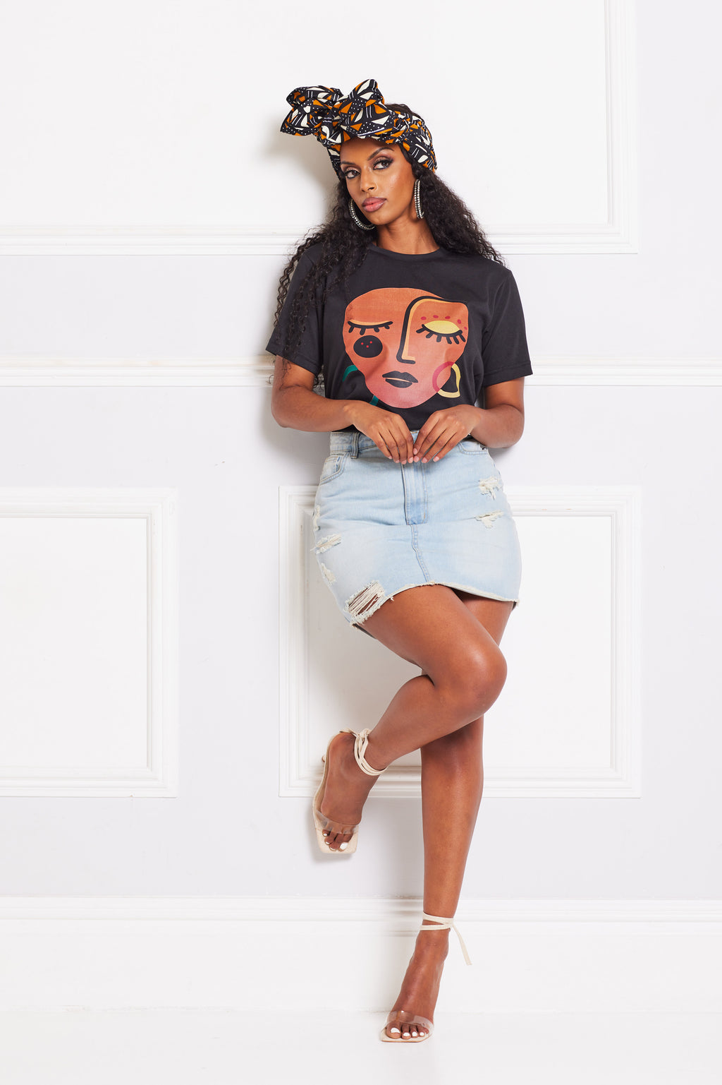 Moesha Black T-shirt