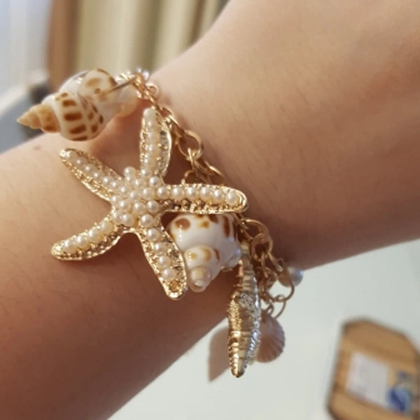 Big Conch Golden Statement Bracelet