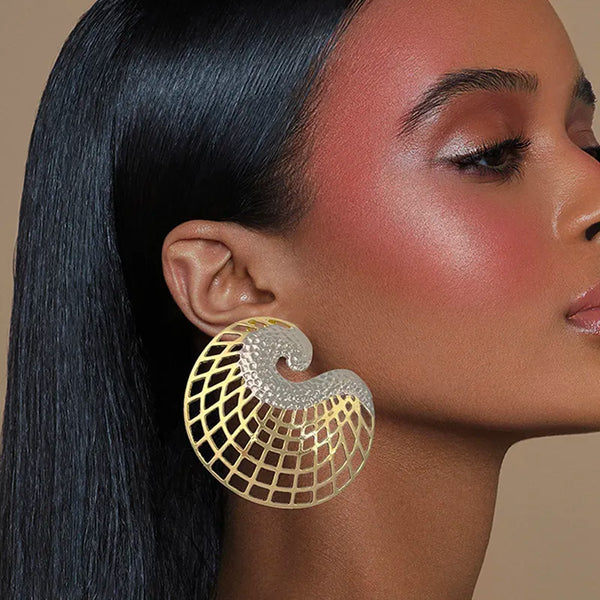 Tara Sea shell Geometric Alloy Statement Earrings