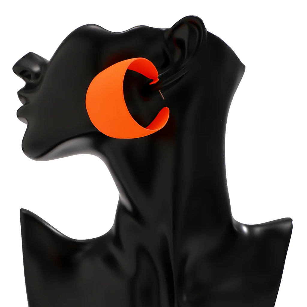 Nene C-shaped Chunky Hoop Earrings